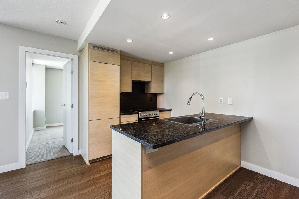 listing image 1109275039688737613