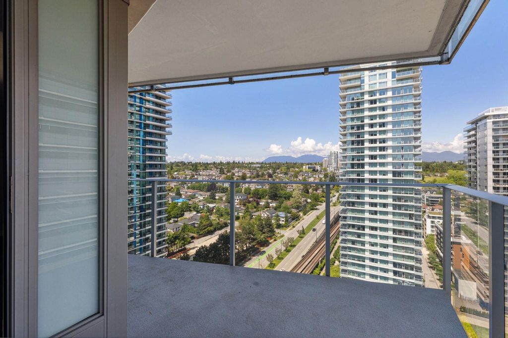 listing image 1107069549626438707