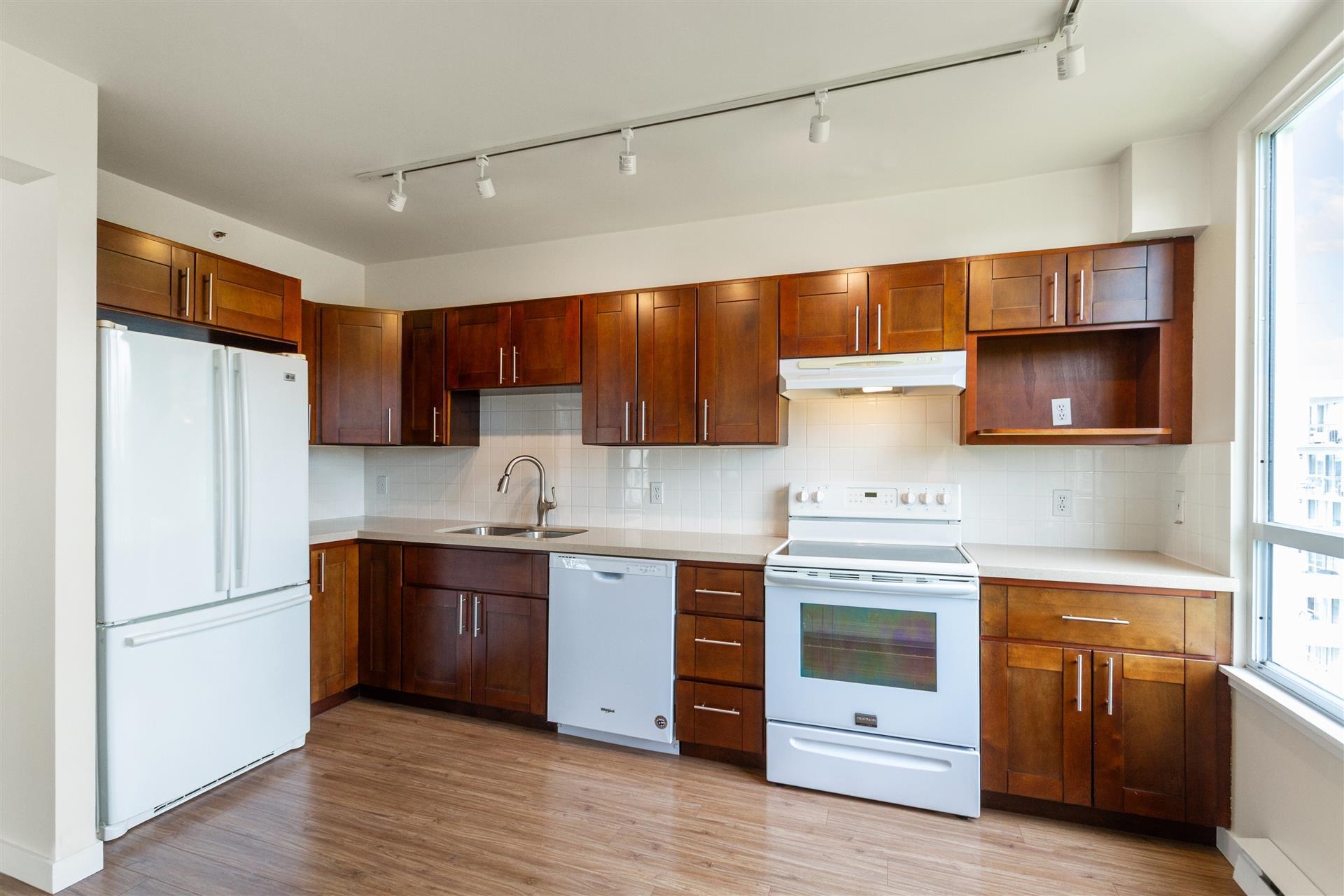 551 Austin Avenue 1802