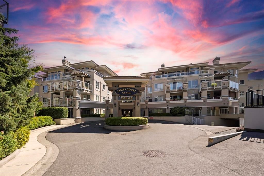 Photo of 20448 Park Avenue #302, Langley, BC V3A 4N3 (MLS # R3170837)