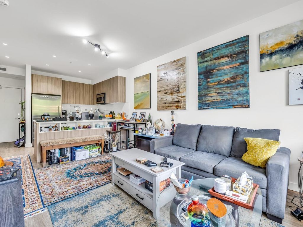 listing image 1109508541498657114
