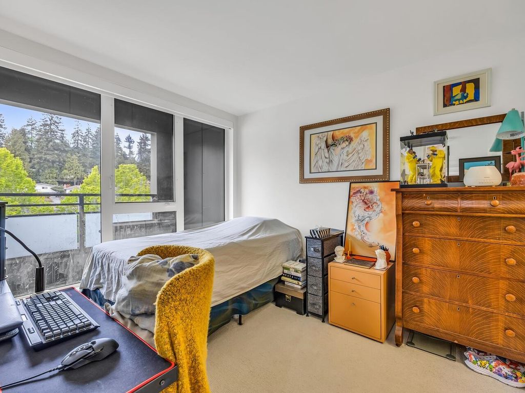 listing image 1107480039301293502