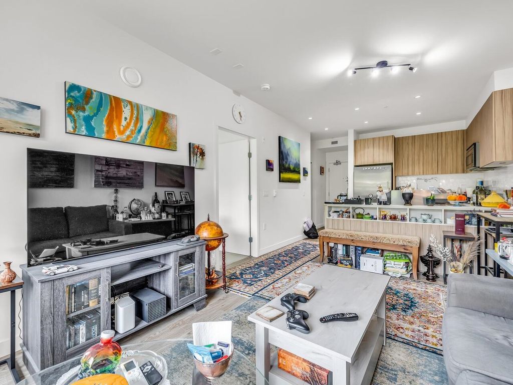 listing image 1103722530615566602