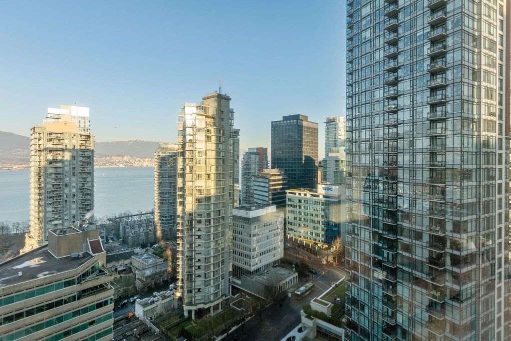 listing image 1108235422789807131