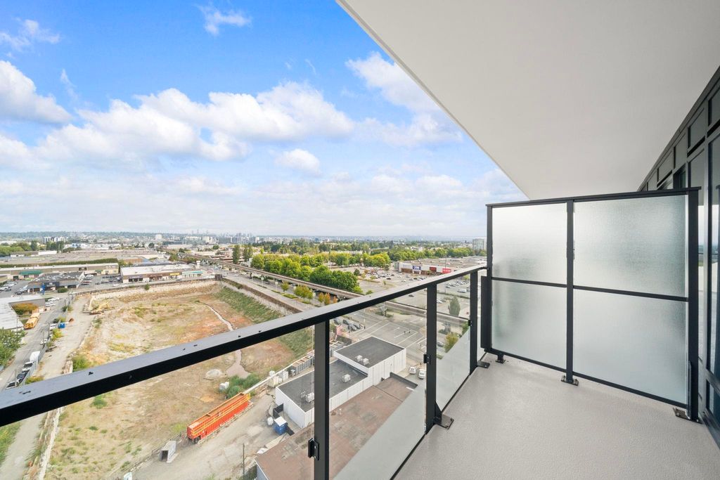 listing image 1107030754301384983