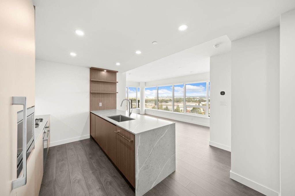 listing image 1106523667908770956