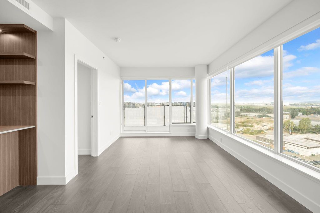 listing image 1109354011465399190
