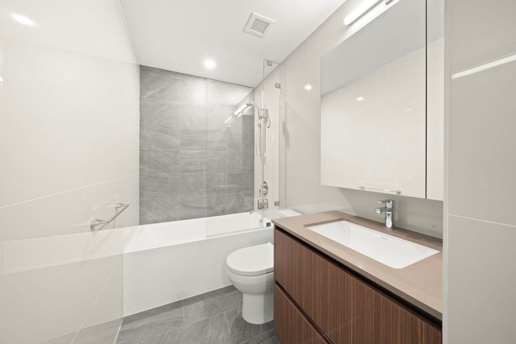 listing image 1101068748617272931