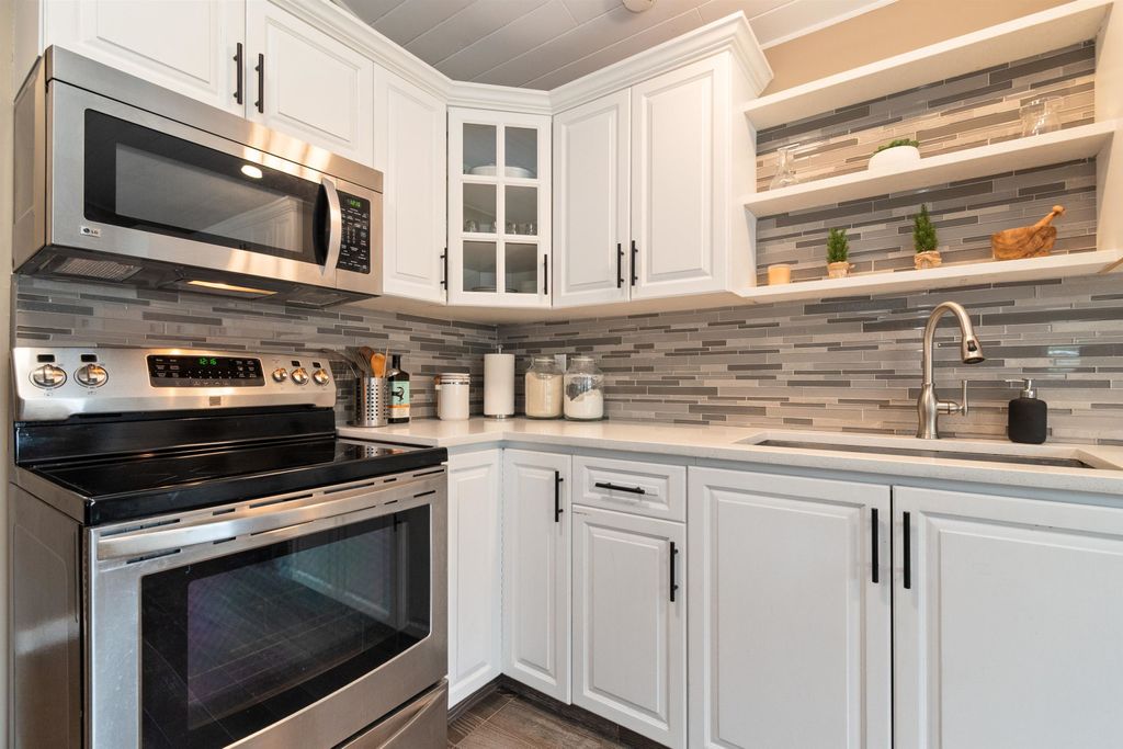 listing image 1108756047740505555