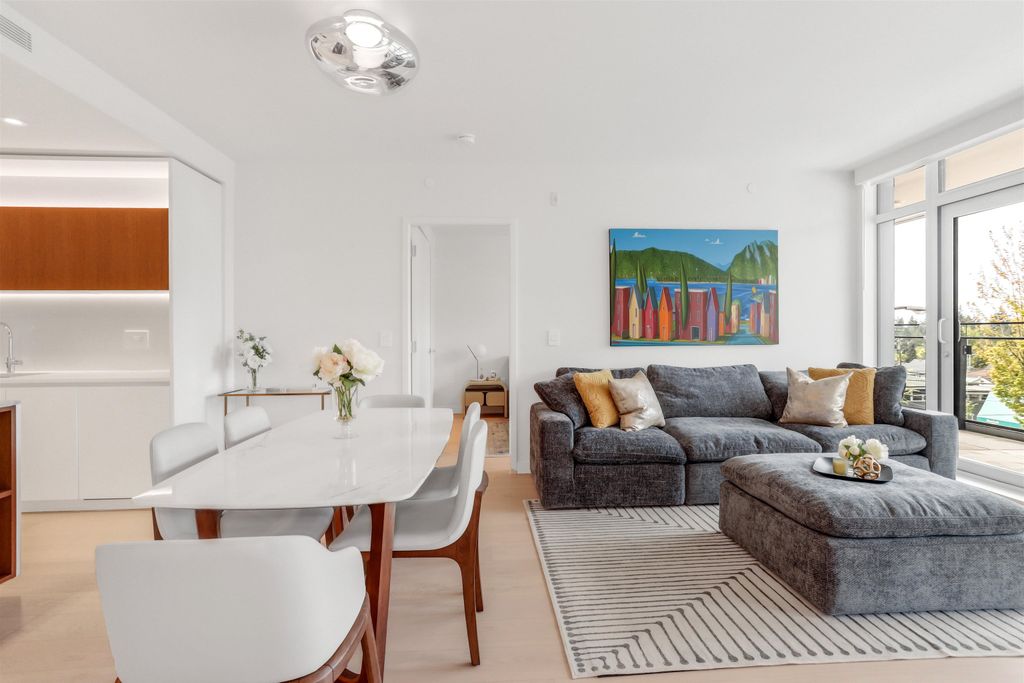 listing image 1108192016788770410
