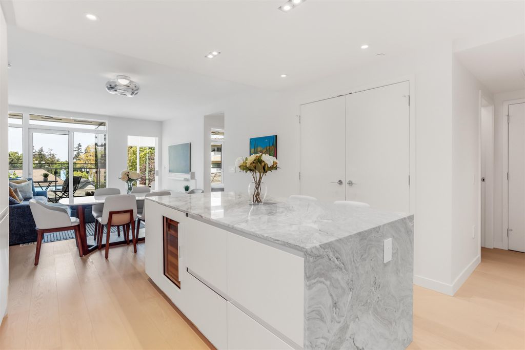listing image 1101734357531210219