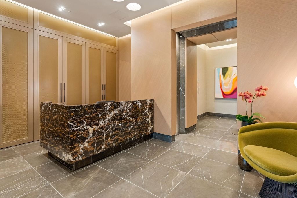listing image 1101612380433336803