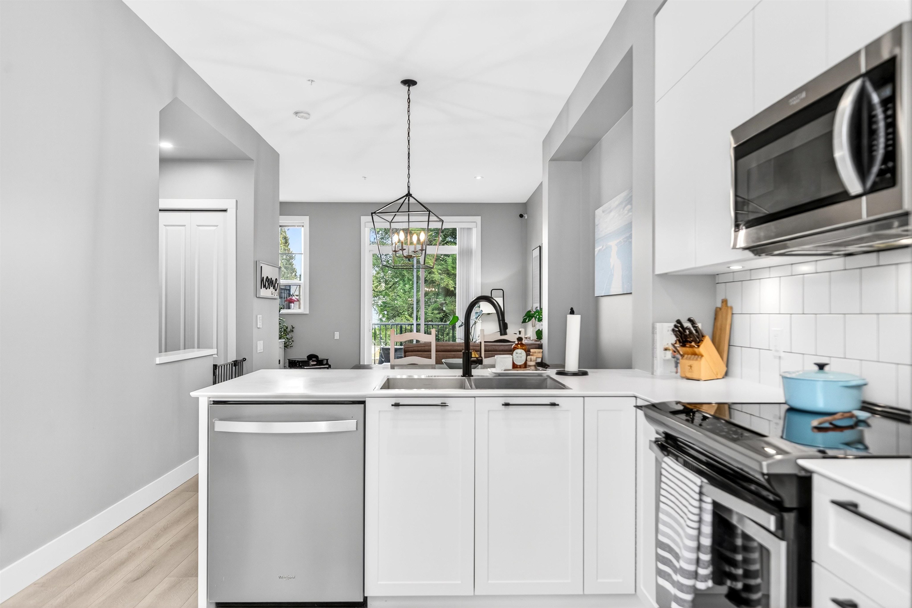 19696 Hammond Road 7