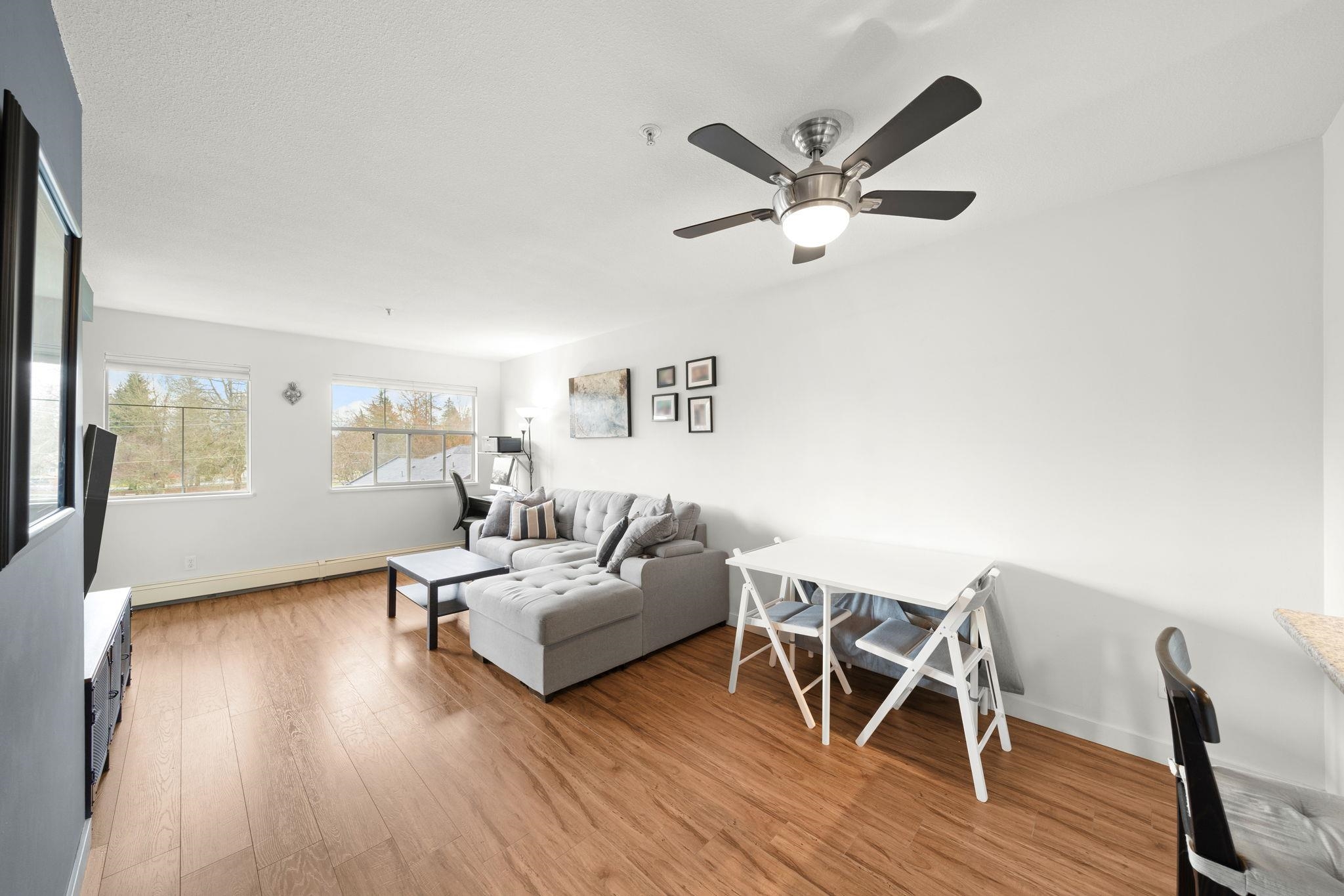 20561 113 Avenue 402