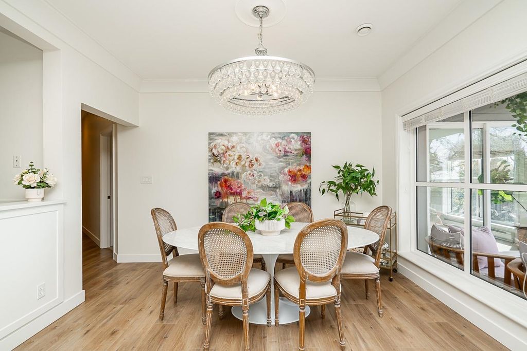 listing image 1103446434999672759