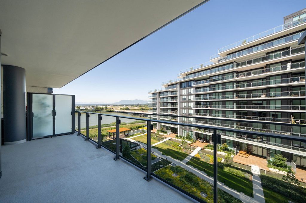 listing image 1106833248361057090