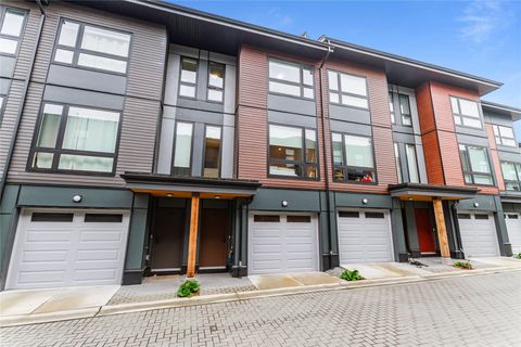 50 Seaview Drive 19 Port Moody BC V3H 0N2