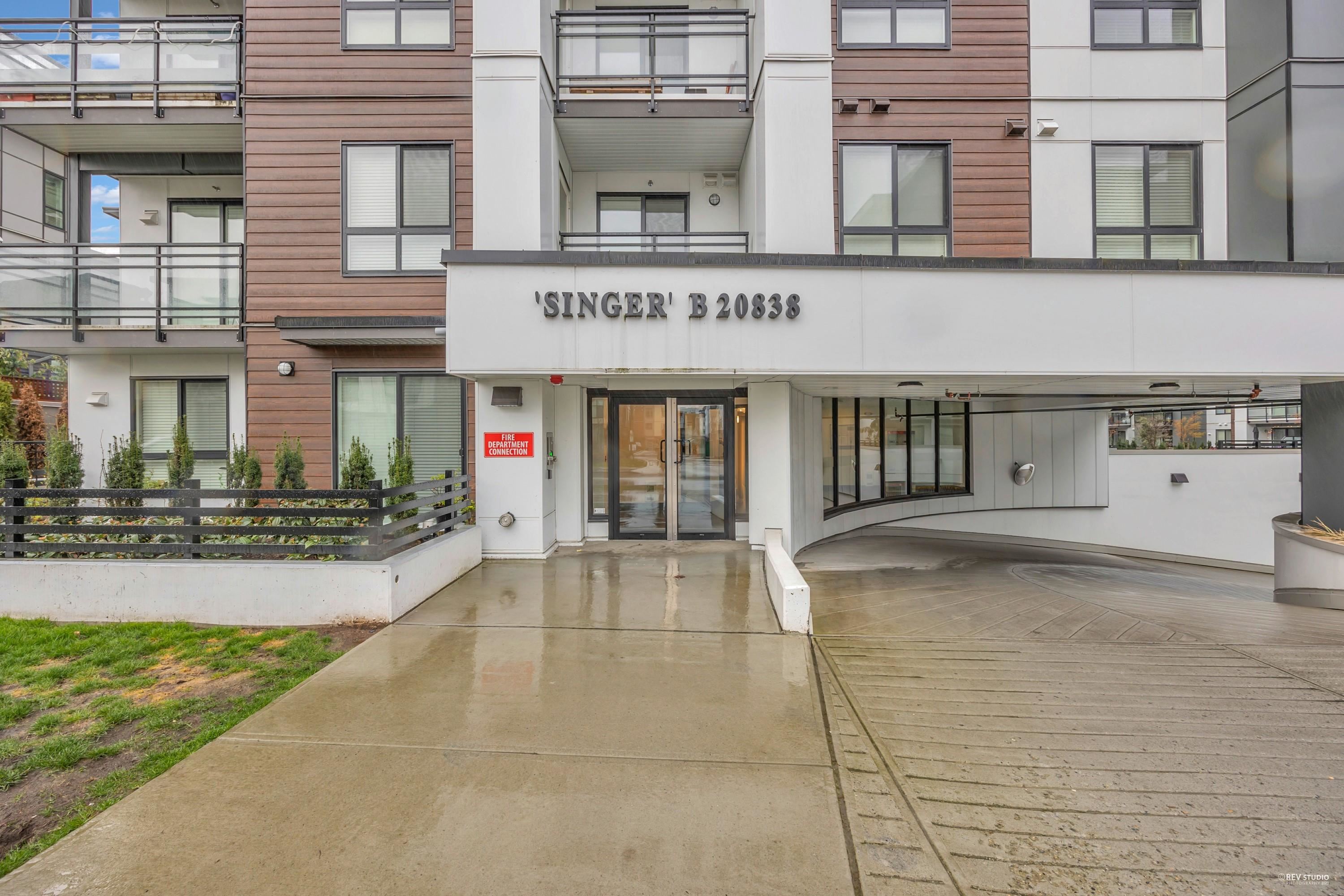 20838 78b Avenue B211