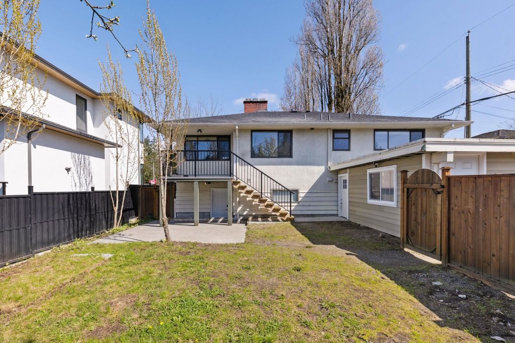 listing image 1102277990517034972