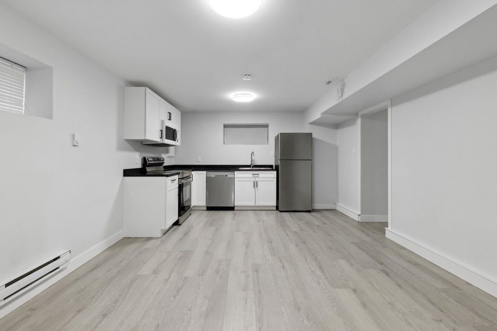 listing image 1106470077027986737