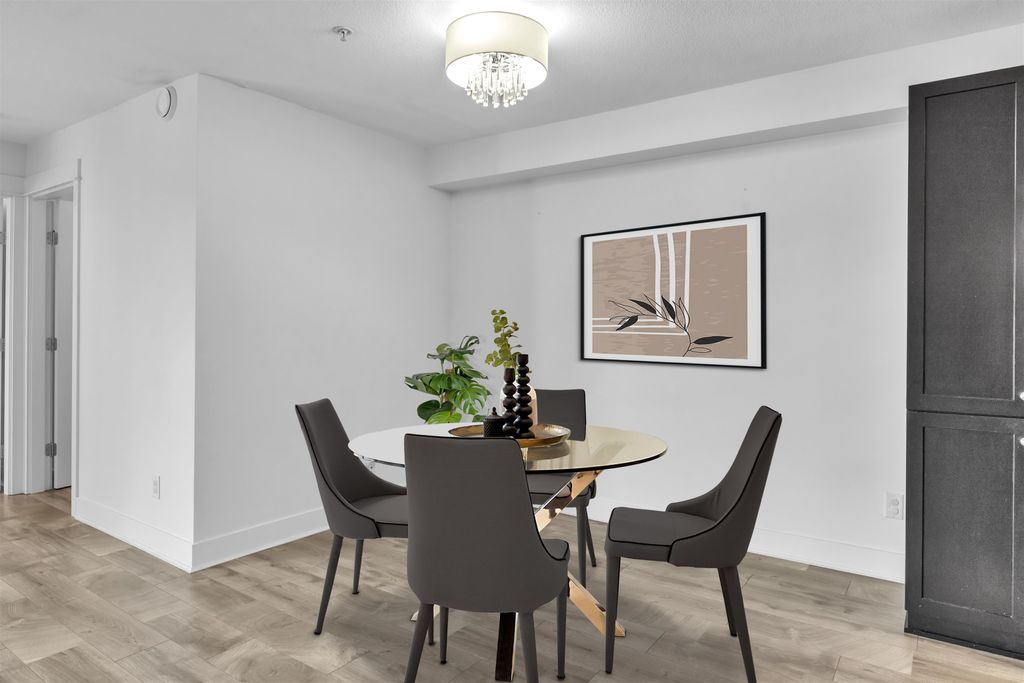 listing image 1101211498550729504
