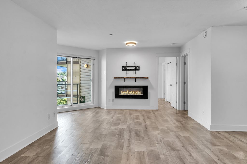 listing image 1100004993504240401