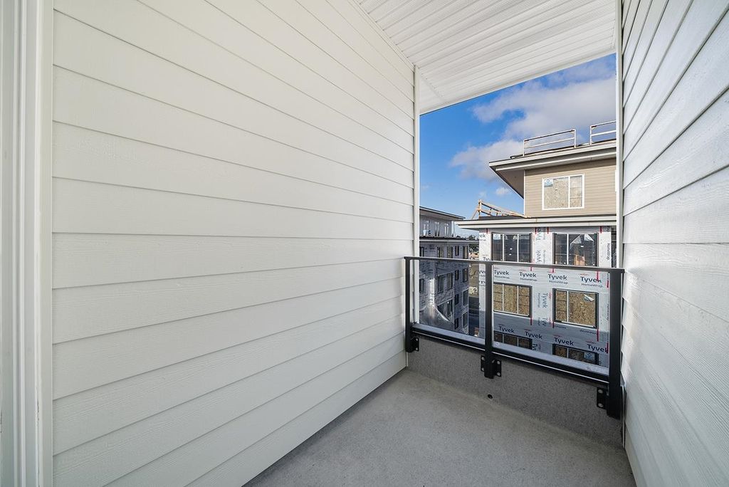 listing image 1107224252275491442