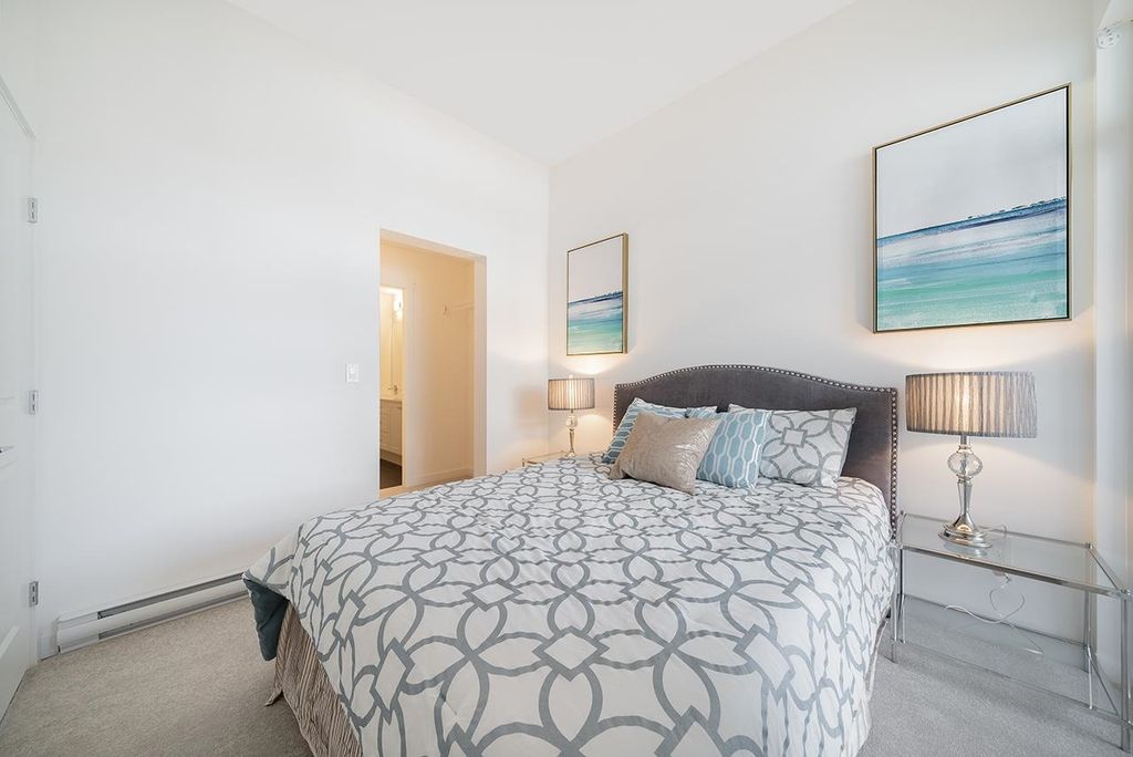 listing image 1104002781088058610