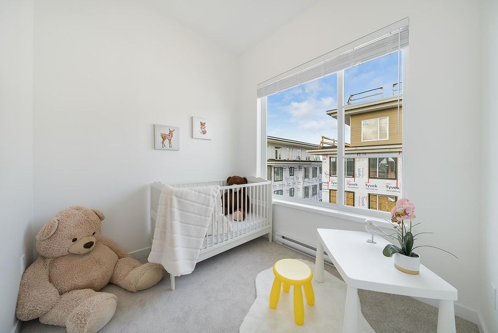 listing image 1105532622640443009