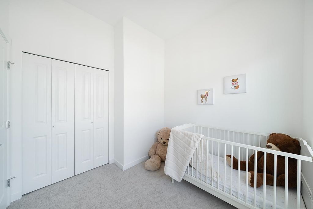 listing image 1109520050845205836