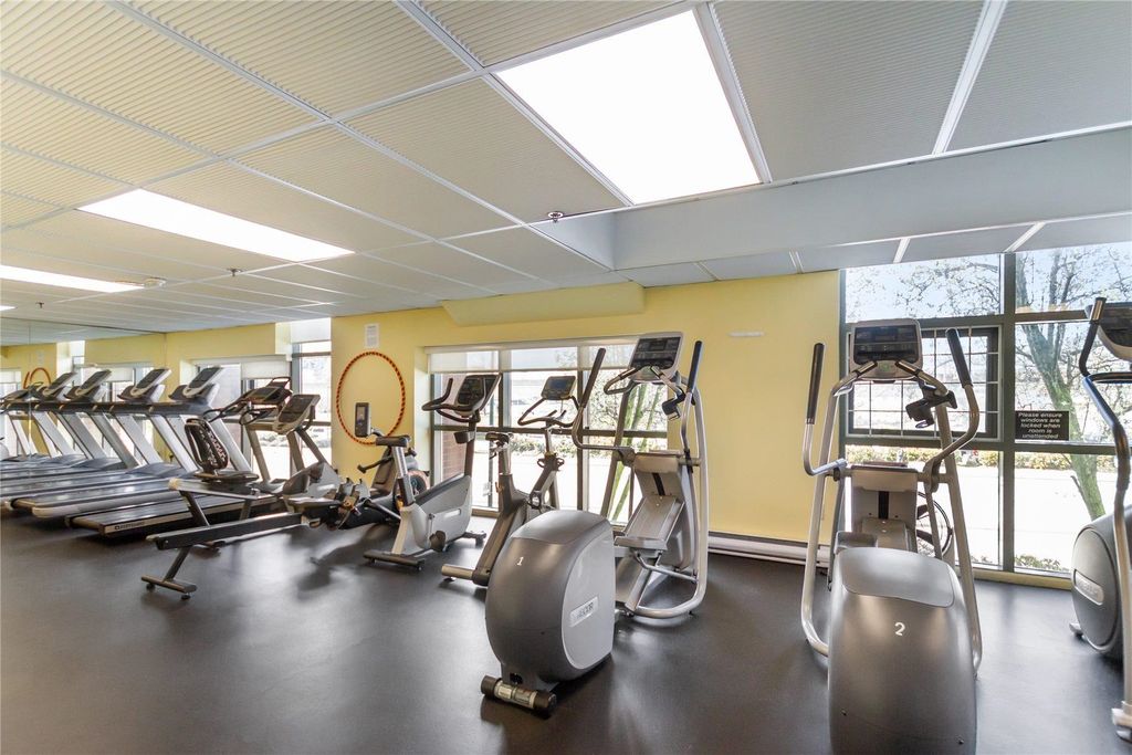 listing image 1104531559922908516