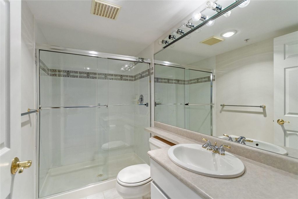 listing image 1105625407466877465