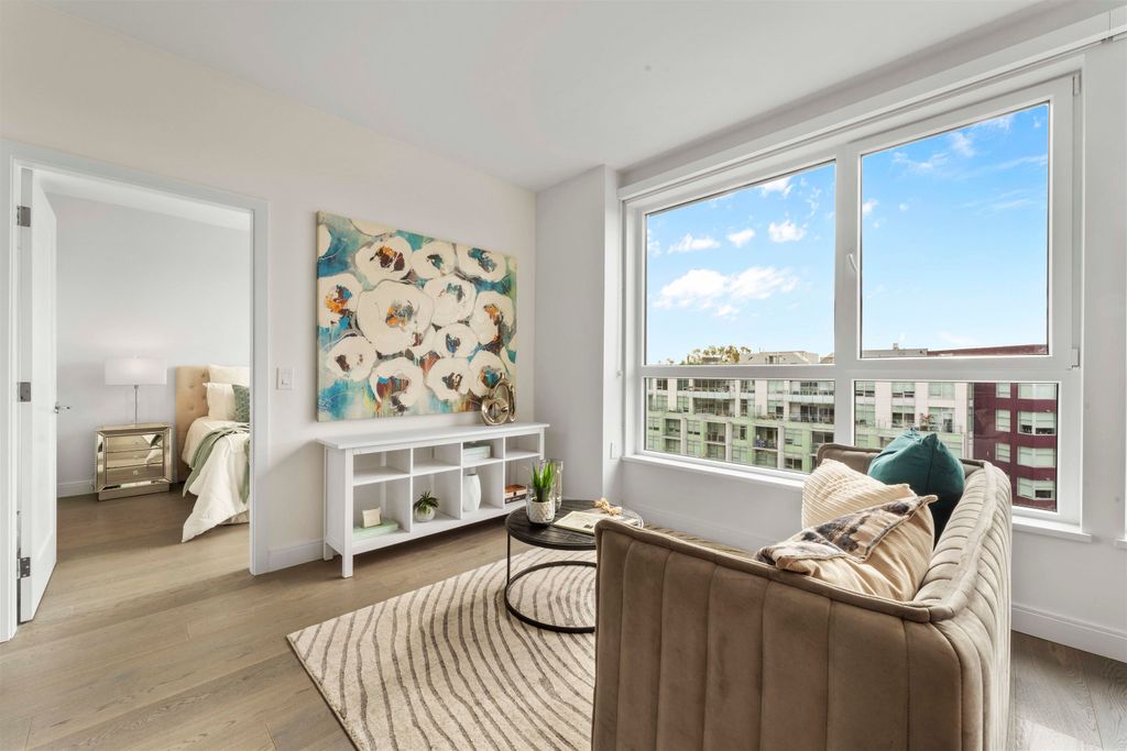 listing image 1103939772285449572
