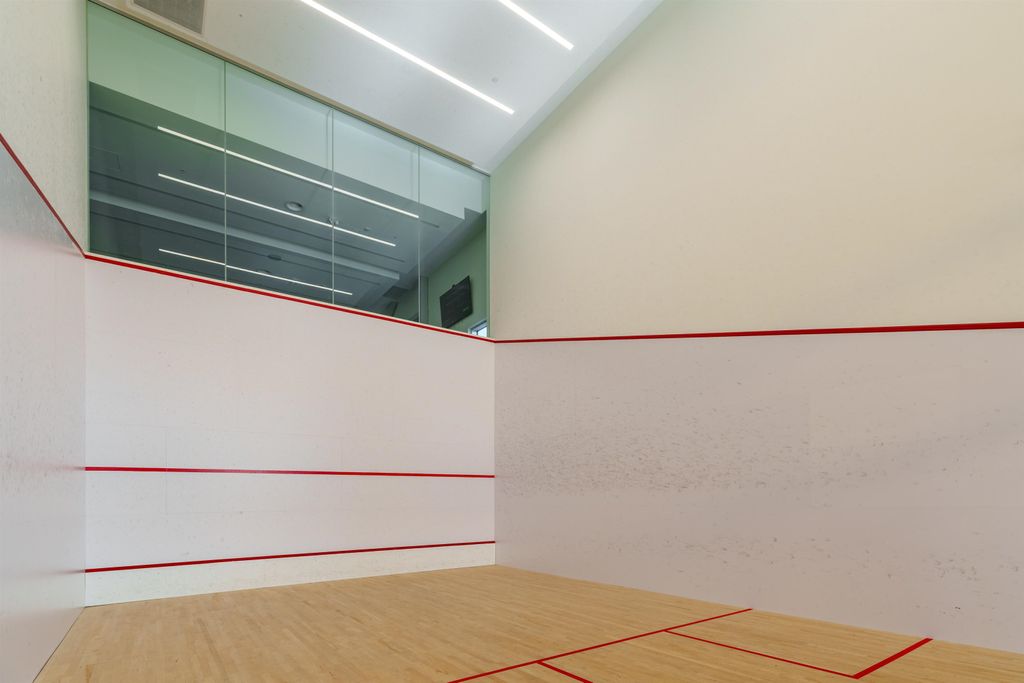 listing image 1100351968007851962