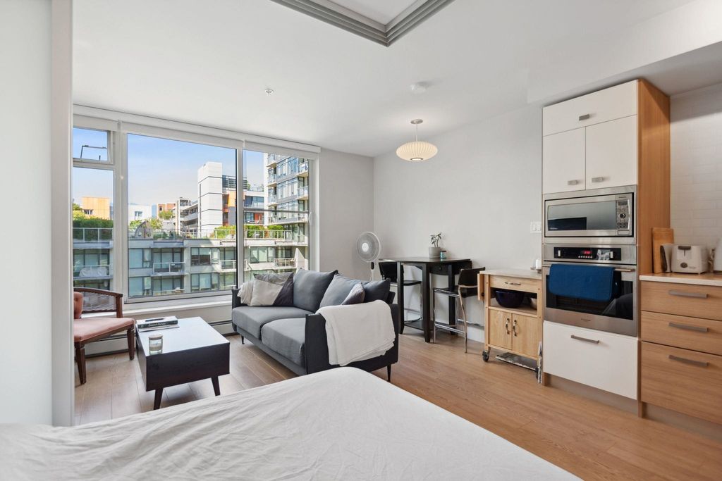 listing image 1106411549011095030