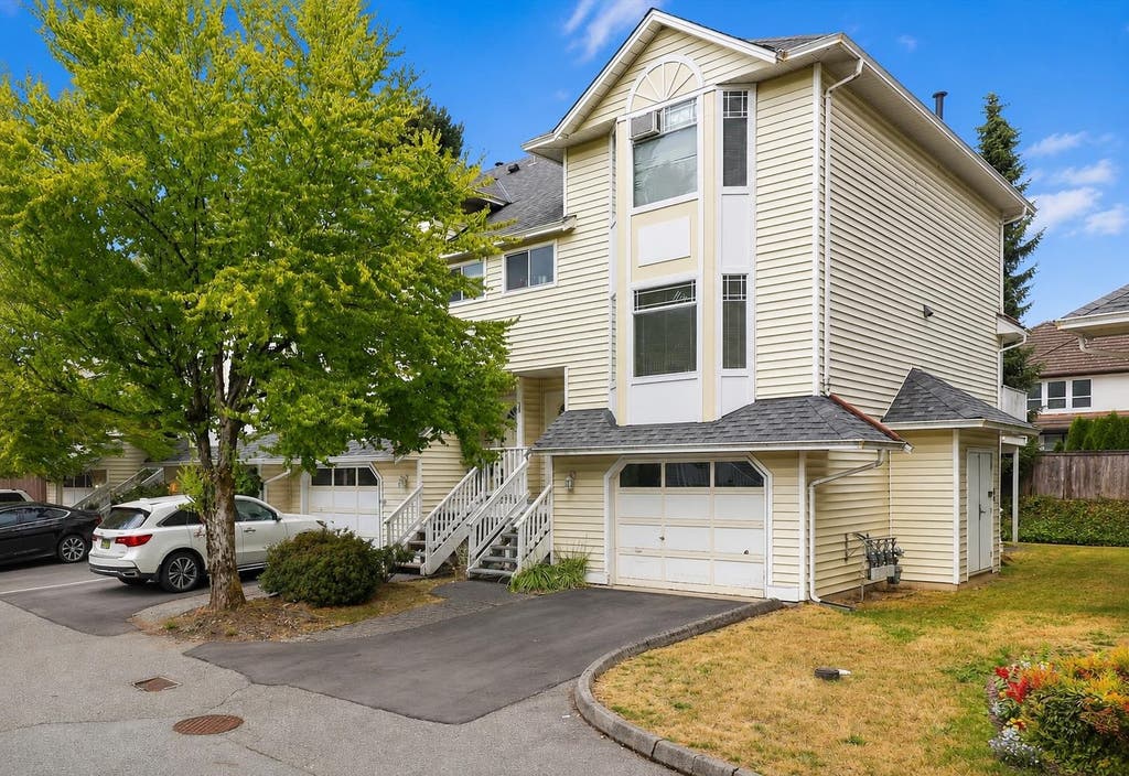Photo of 15550 89 Avenue #20, Surrey, BC V3R 1N1 (MLS # R3148699)