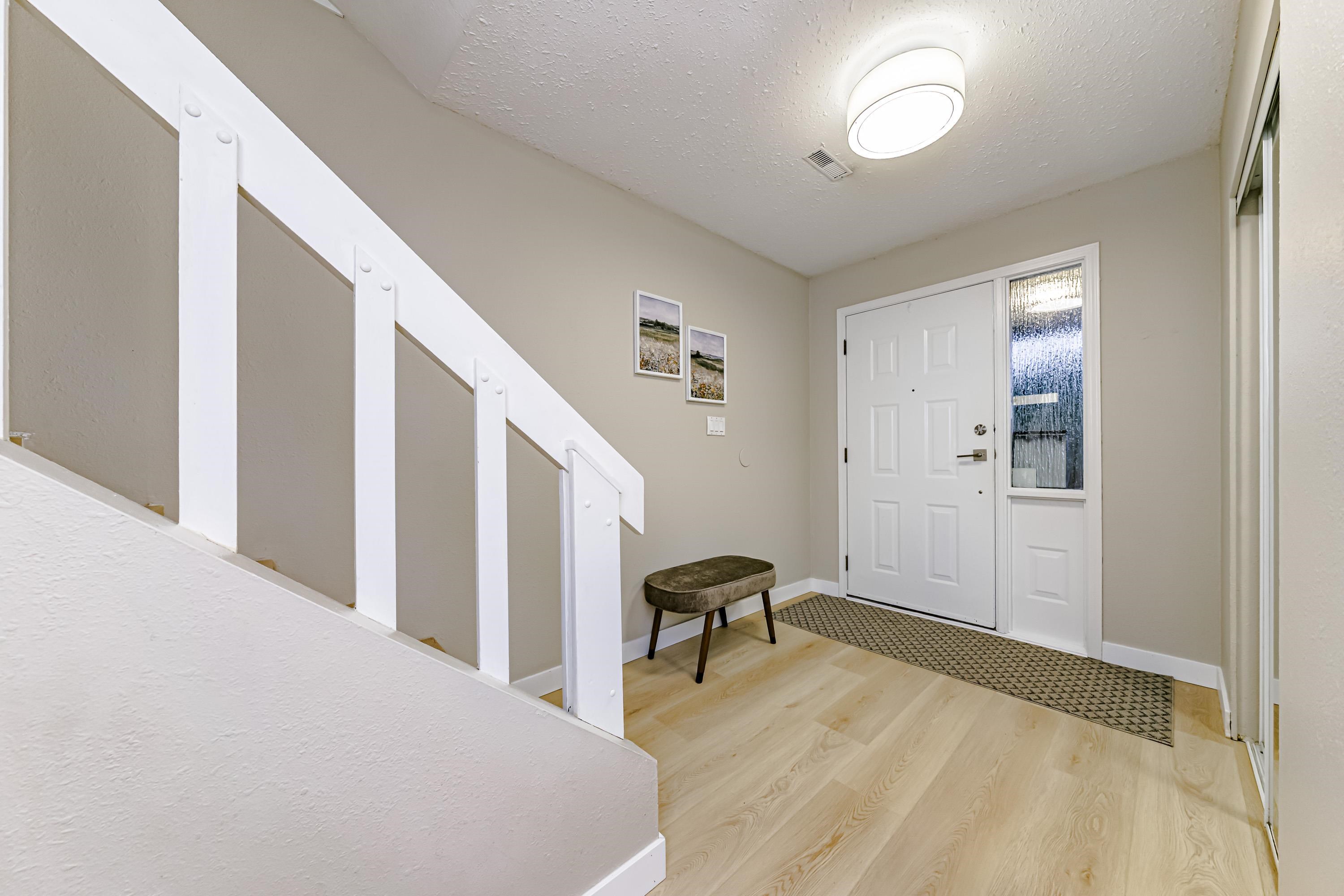 1436 Pitt River Road