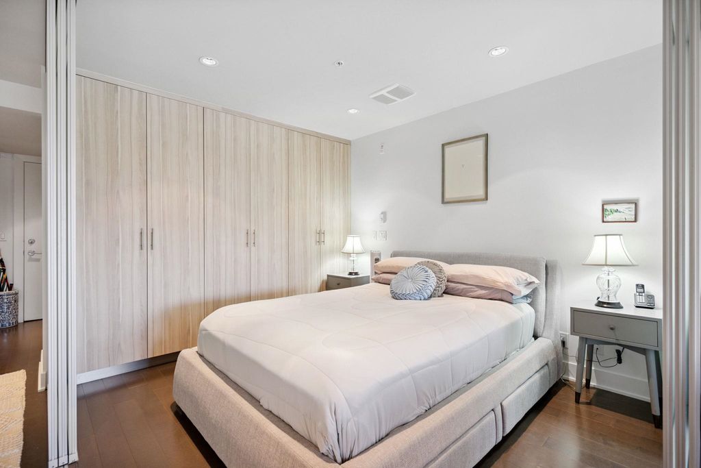 listing image 1107722699330937712