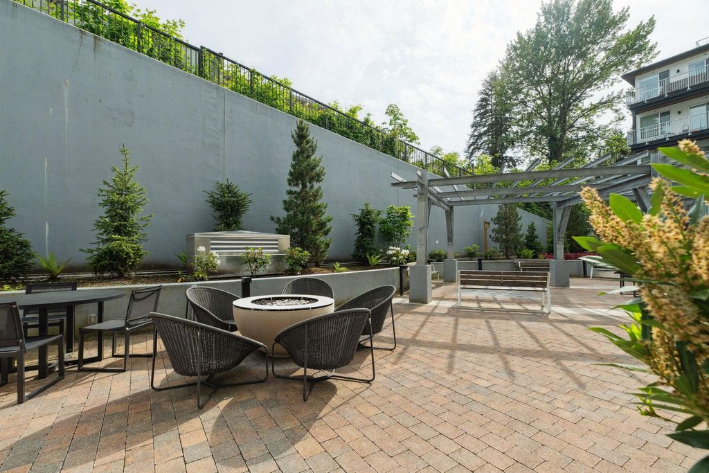 listing image 1109551545682285847