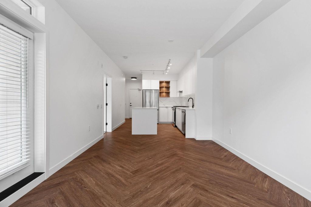 listing image 1107794321884227134