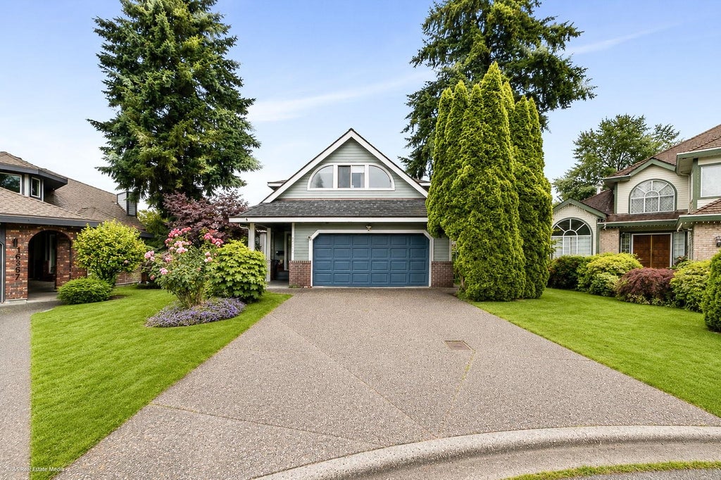 Photo of 16375 Middleglen Place, Surrey, BC V4N 1X7 (MLS # R3157608)