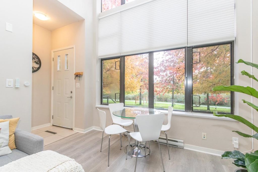listing image 1103246267450885452