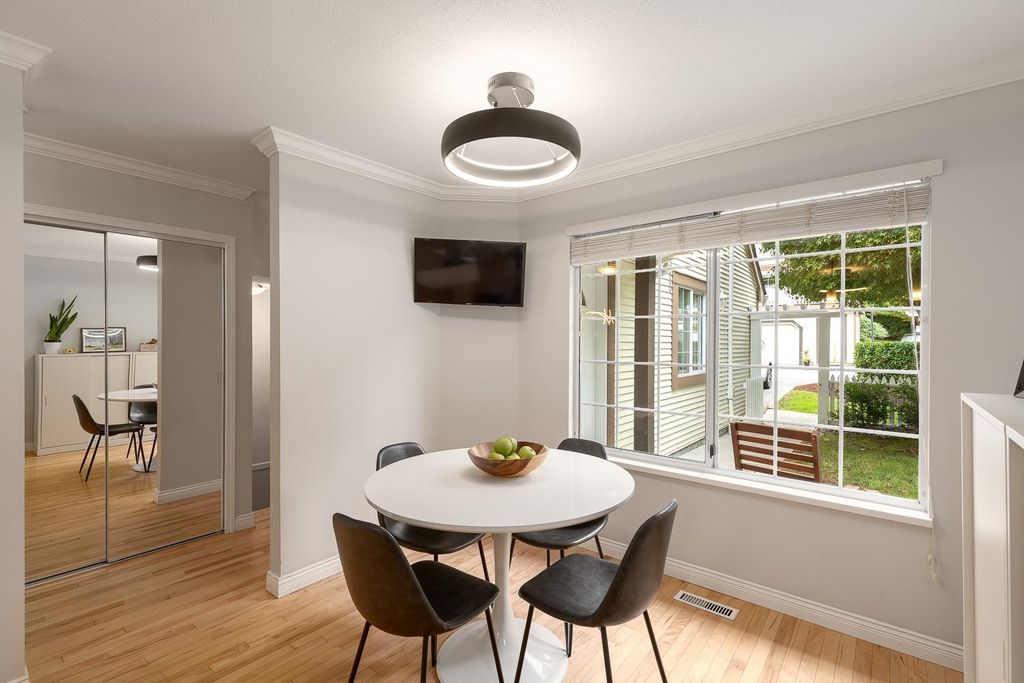 listing image 1102456679414265107