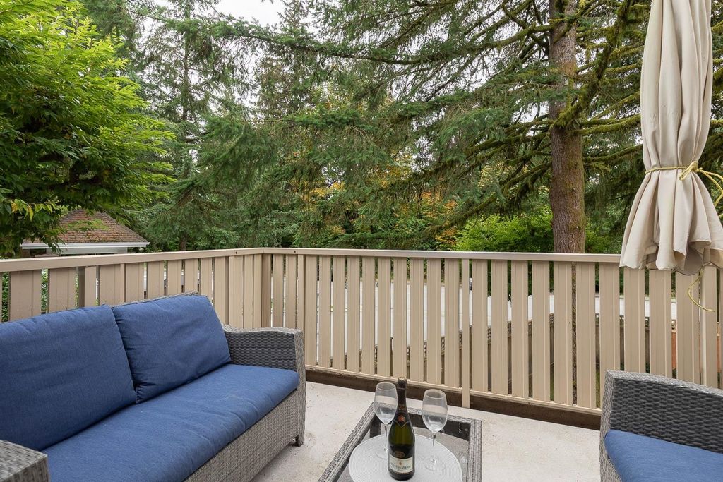 listing image 1104939927831055950