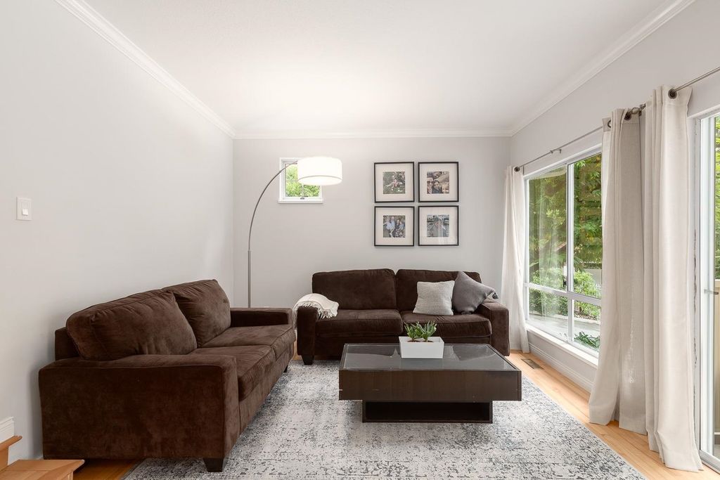 listing image 1101029719424898453