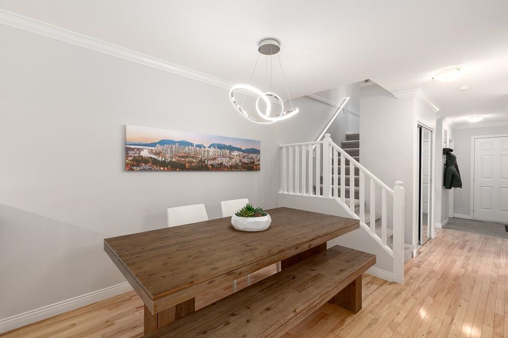 listing image 1105326812220182379