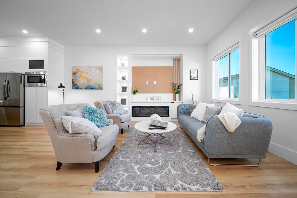listing image 1105279848665724393
