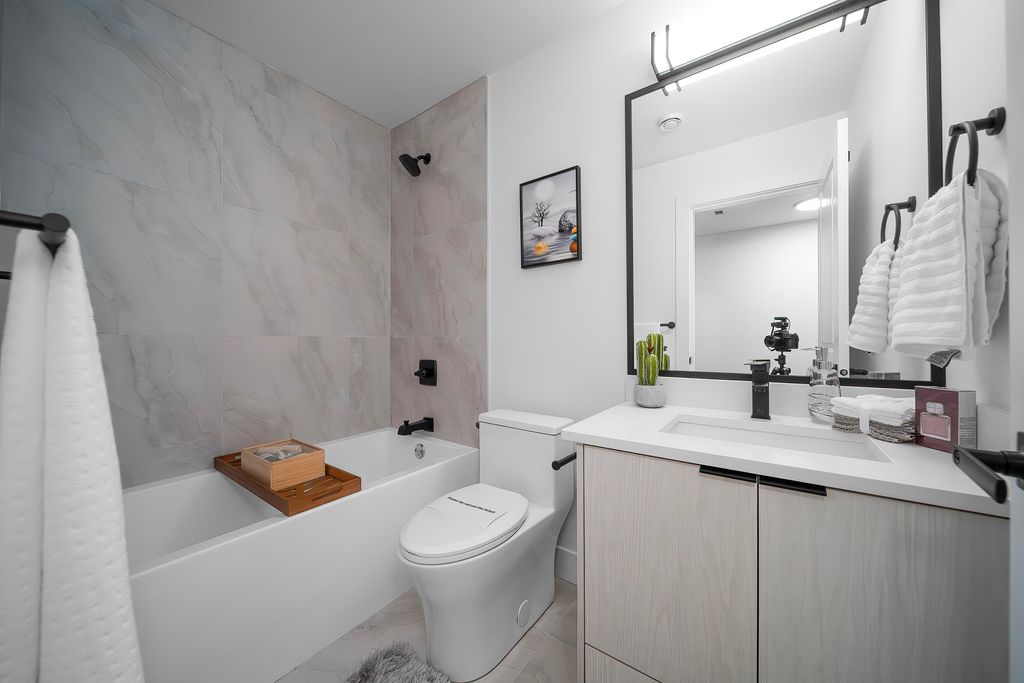 listing image 1108714237844151095
