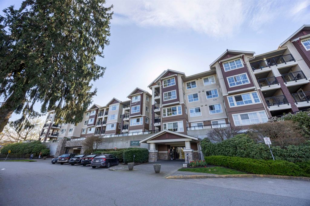 listing image 1105453149429312031