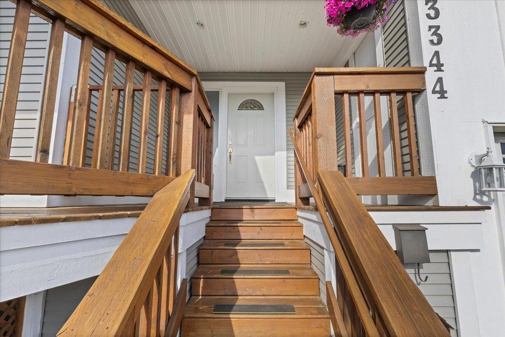 Photo of 3344 Omineca Court, Abbotsford, BC V2S 8K9 (MLS # R3124006)